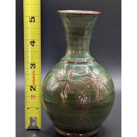 Lloyd's Studio Jamaica Palm Iridescent Green Glaze Bud Vase 5 1/2" - Picture 10 of 10